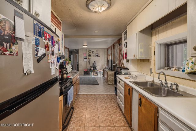 375 Eklutna Street, Anchorage, AK 99504