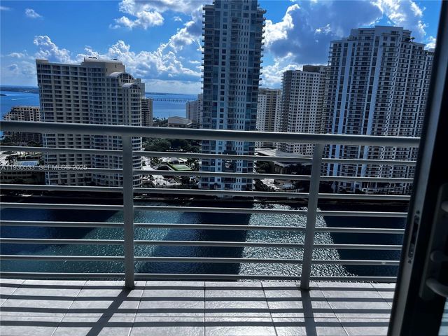 335 S Biscayne Blvd 2701, Miami, FL 33131