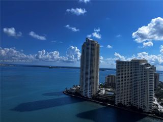 335 S Biscayne Blvd 2701, Miami, FL 33131