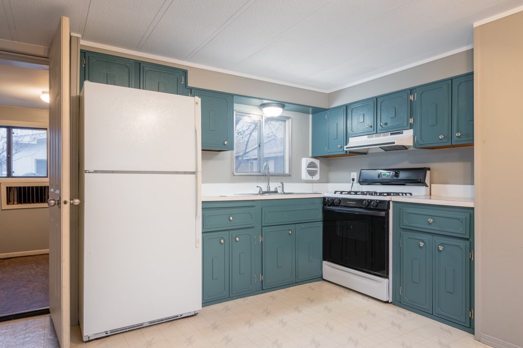 2223 S 5th Street W, Missoula, MT 59801 photo 2