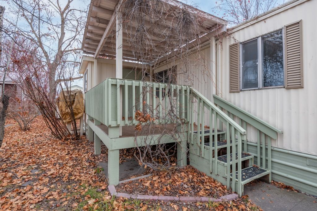 2223 S 5th Street W, Missoula, MT 59801 photo 3