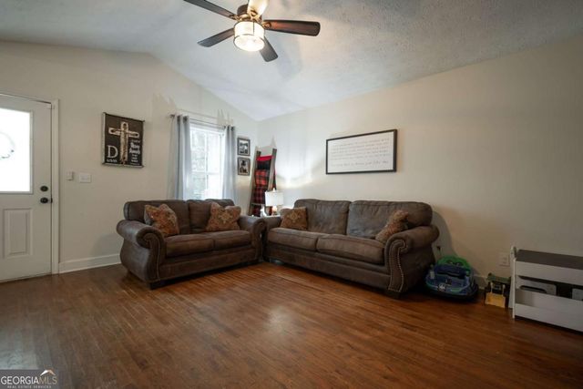 223 5th Avenue, Winder, GA 30680
