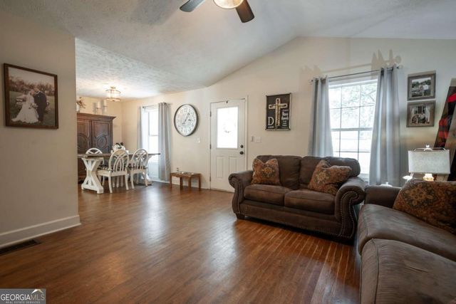 223 5th Avenue, Winder, GA 30680