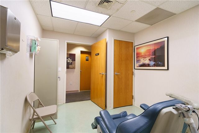 215 Toll Gate Road 308, Warwick, RI 02886