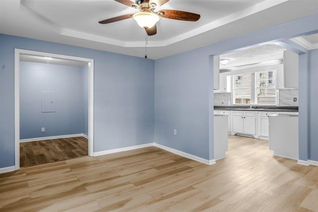 1224 WELLS STATION RD, Memphis, TN 38122