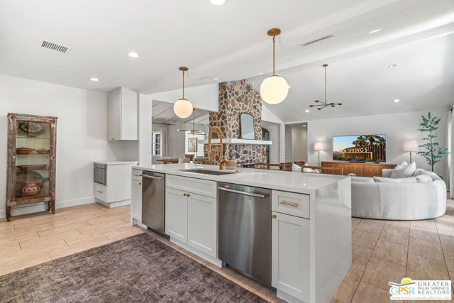 418 E Via Colusa, Palm Springs, CA 92262