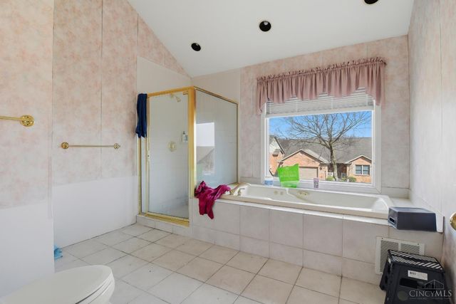 70 Waterview Court, Hamilton, OH 45013