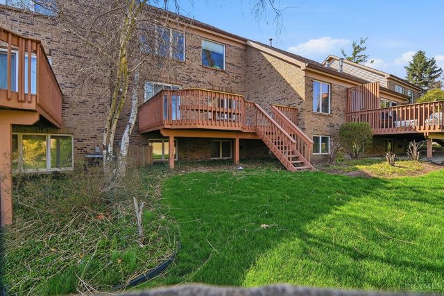 70 Waterview Court, Hamilton, OH 45013