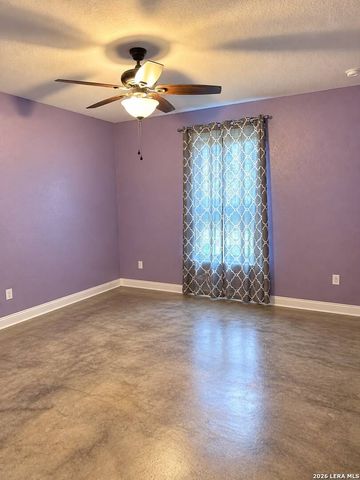 721 HILLTOP RDG, New Braunfels, TX 78132