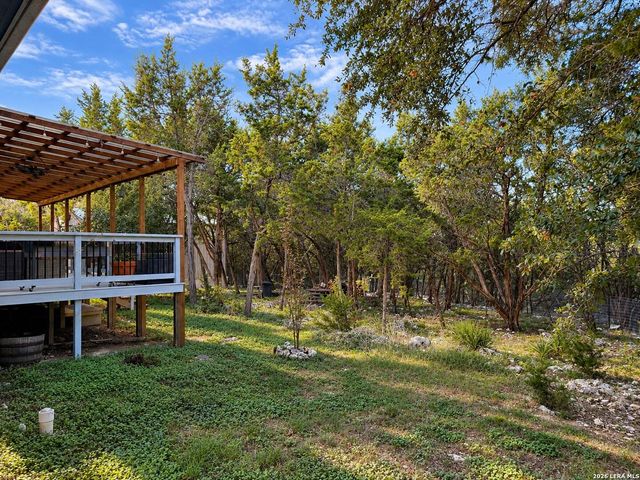721 HILLTOP RDG, New Braunfels, TX 78132