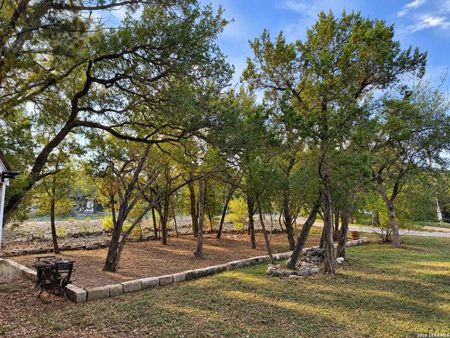 721 HILLTOP RDG, New Braunfels, TX 78132