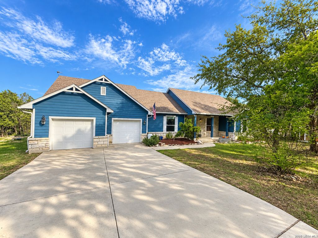 721 HILLTOP RDG, New Braunfels, TX 78132