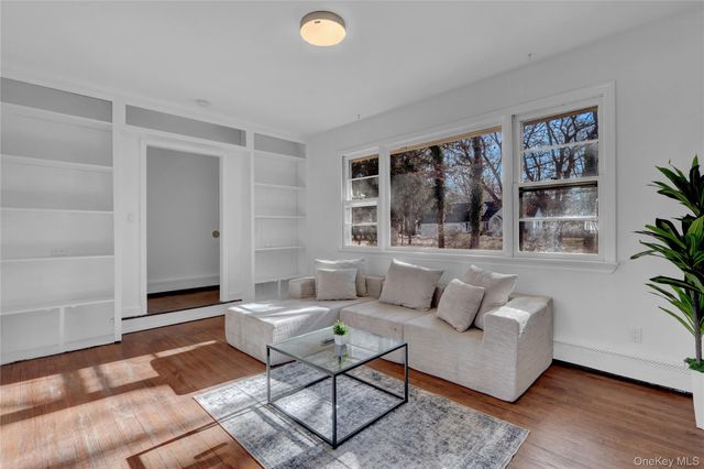 57 Middle Island Road, Medford, NY 11763