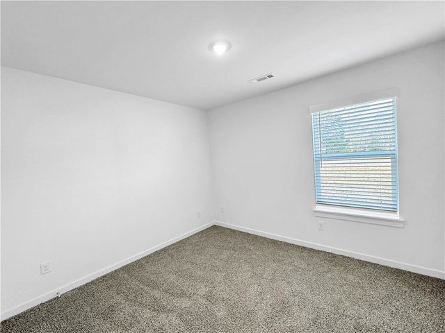575 W Canada Drive, Farmington, AR 72730