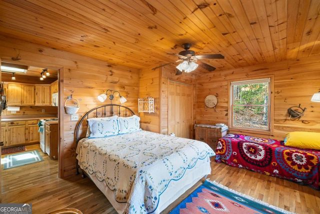 254 Aries Lane, Blue Ridge, GA 30513