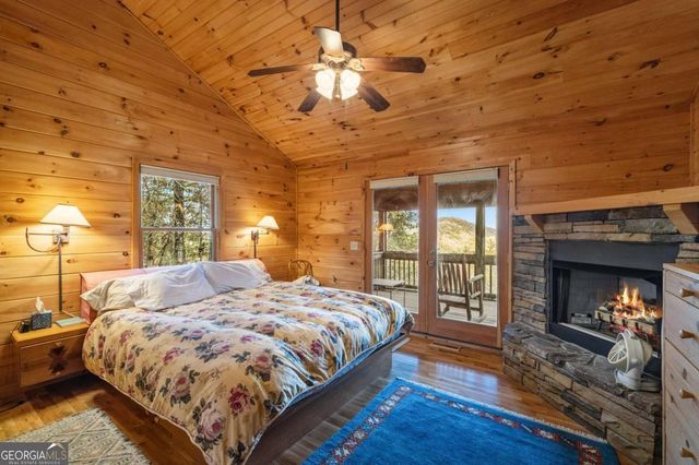 254 Aries Lane, Blue Ridge, GA 30513