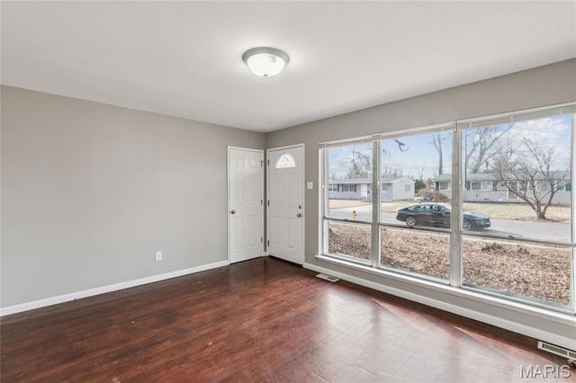 1035 Kostka Lane, Florissant, MO 63031