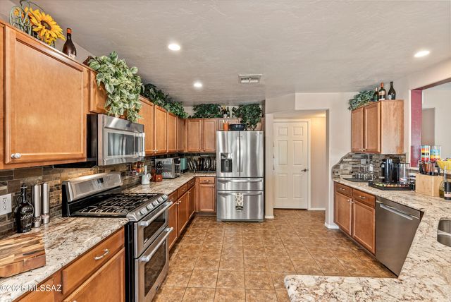 13683 E Diablo Creek Drive, Vail, AZ 85641