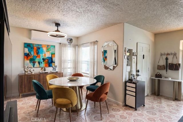 1229 S Flower, Santa Ana, CA 92707