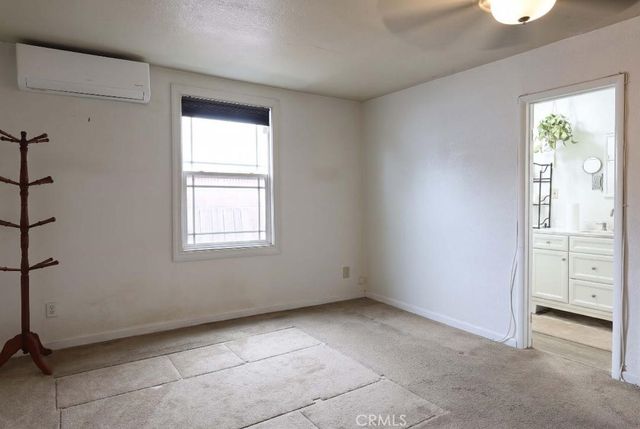1229 S Flower, Santa Ana, CA 92707