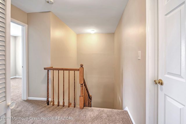 7 Stuart Drive 4, Freehold, NJ 07728