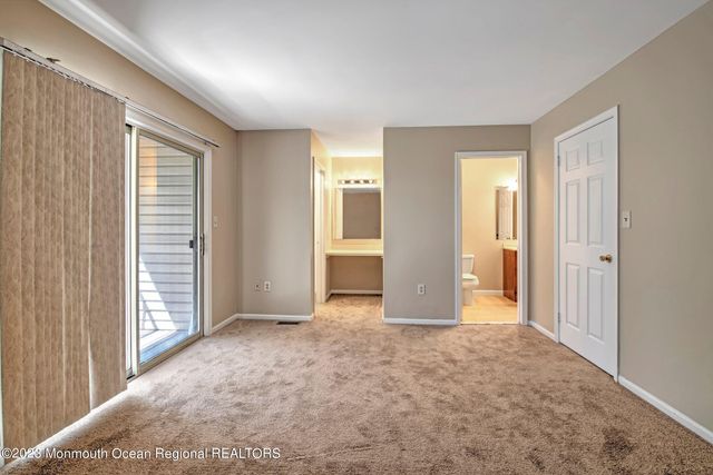 7 Stuart Drive 4, Freehold, NJ 07728