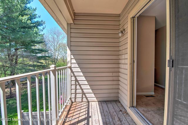 7 Stuart Drive 4, Freehold, NJ 07728
