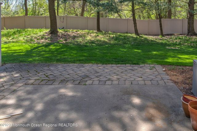 7 Stuart Drive 4, Freehold, NJ 07728
