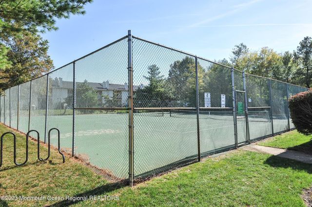 7 Stuart Drive 4, Freehold, NJ 07728