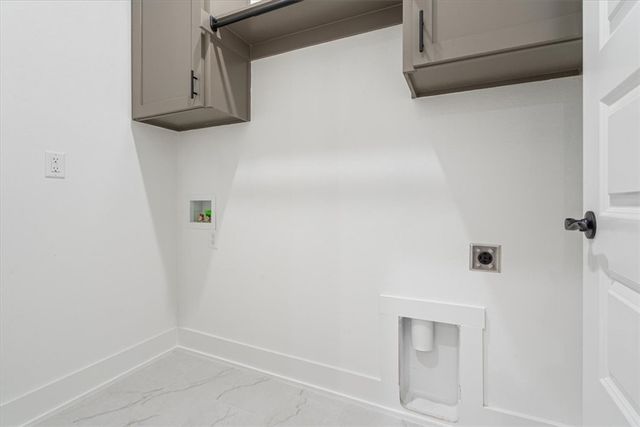 6901 SW High Meadow Boulevard, Bentonville, AR 72713