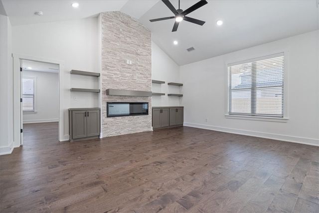 6901 SW High Meadow Boulevard, Bentonville, AR 72713