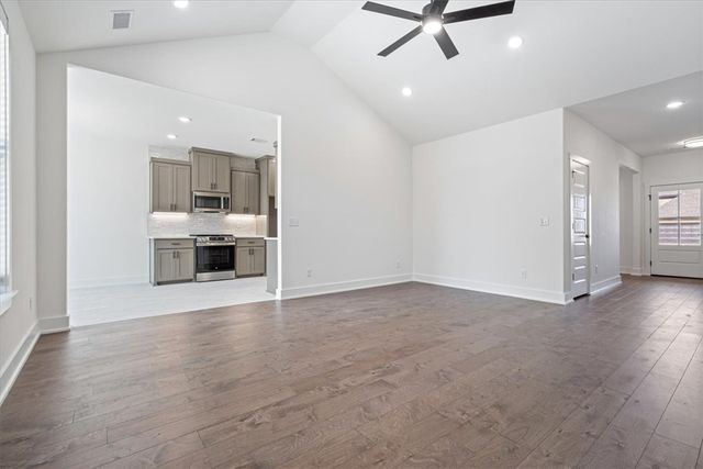 6901 SW High Meadow Boulevard, Bentonville, AR 72713