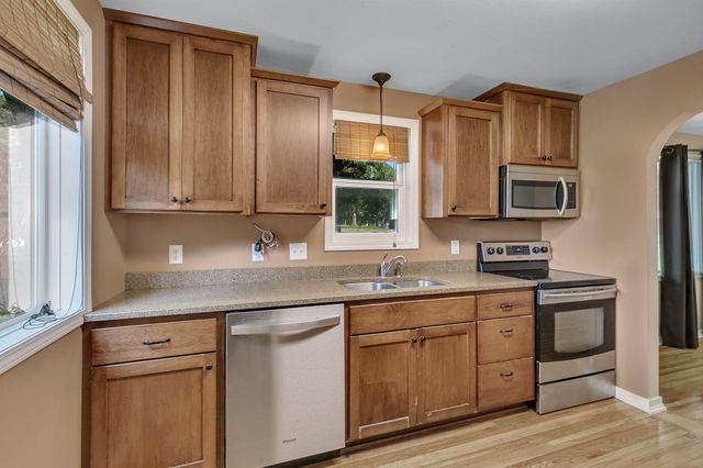 109 Main Street E, Spring Hill, MN 56352