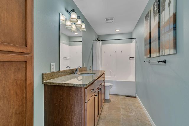 109 Main Street E, Spring Hill, MN 56352