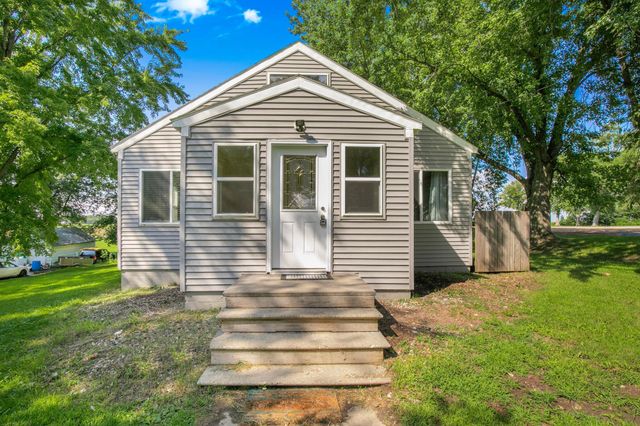 109 Main Street E, Spring Hill, MN 56352
