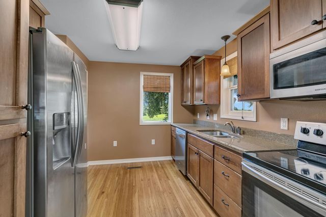 109 Main Street E, Spring Hill, MN 56352