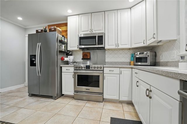 408 Couper Ave, St Simons Island, GA 31522