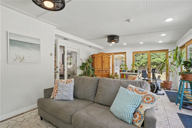 408 Couper Ave, St Simons Island, GA 31522