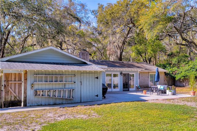408 Couper Ave, St Simons Island, GA 31522