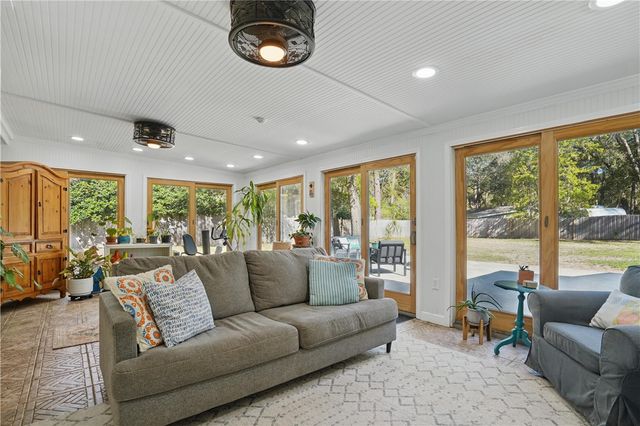 408 Couper Ave, St Simons Island, GA 31522