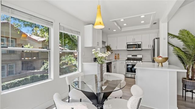 15 Ericson Aisle, Irvine, CA 92620