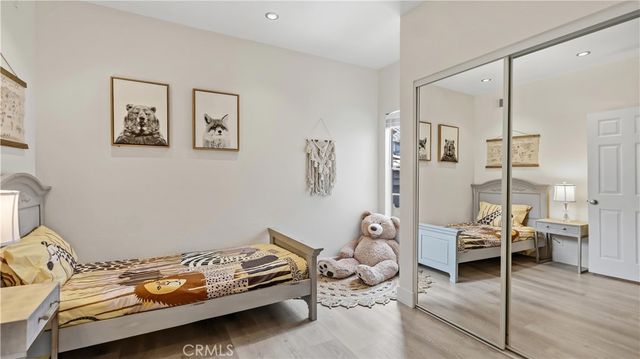 15 Ericson Aisle, Irvine, CA 92620
