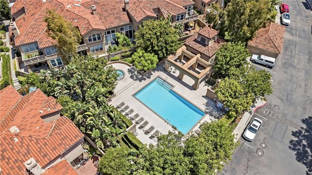 15 Ericson Aisle, Irvine, CA 92620