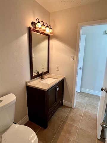 12110 Murr Way, Houston, TX 77048