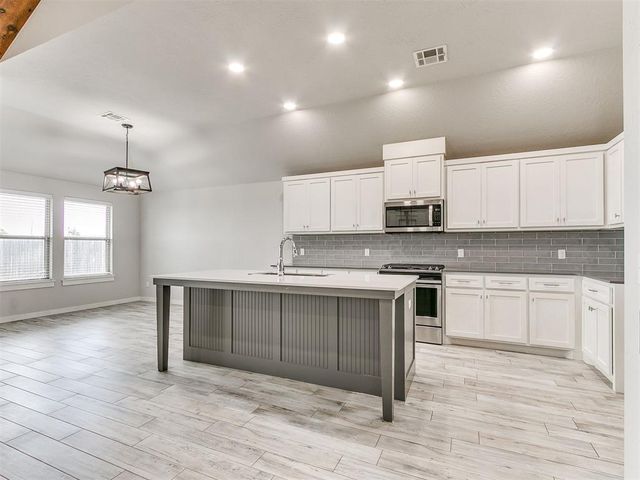 6713 NW 149th Street, Oklahoma City, OK 73142