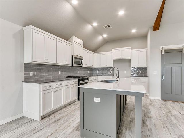 6713 NW 149th Street, Oklahoma City, OK 73142