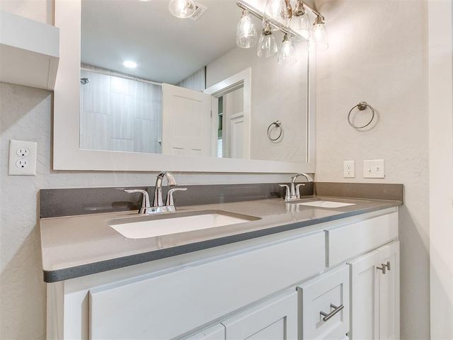 6713 NW 149th Street, Oklahoma City, OK 73142