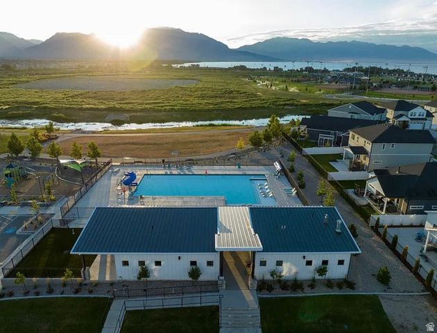 104 E POLARIS DR, Saratoga Springs, UT 84045