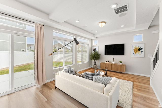 104 E POLARIS DR, Saratoga Springs, UT 84045