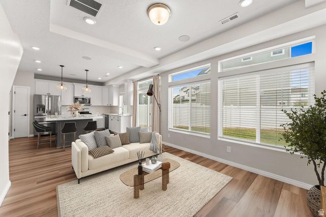104 E POLARIS DR, Saratoga Springs, UT 84045